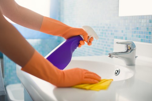 Illustration of website cookie settings for Belsizepark Cleaners